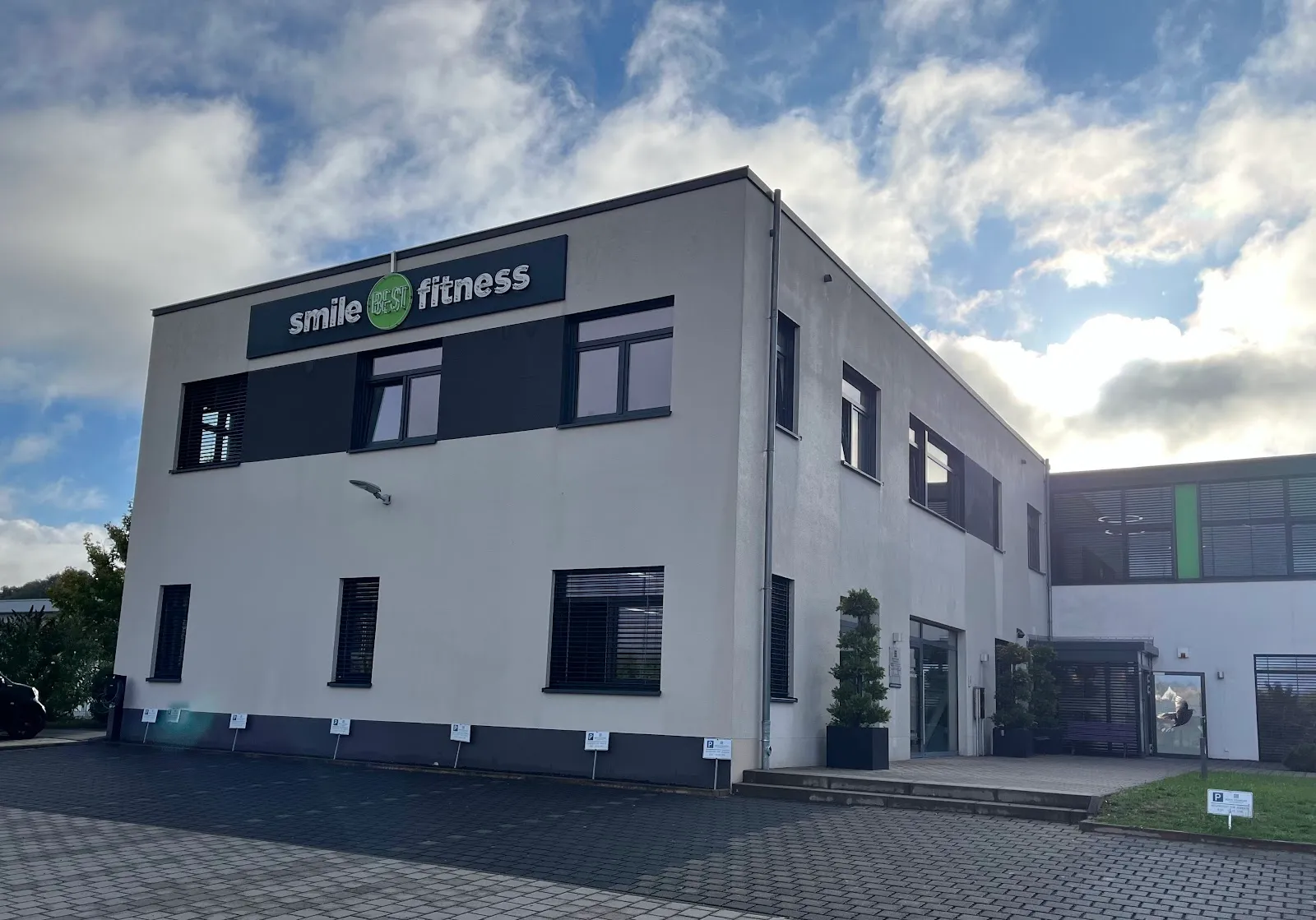 Smile-Best-Fitness — fitnessstudio in Homburg, Homburg — 3