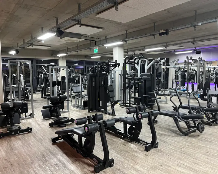 smileBEST — Fitnessstudio in Homburg, Homburg