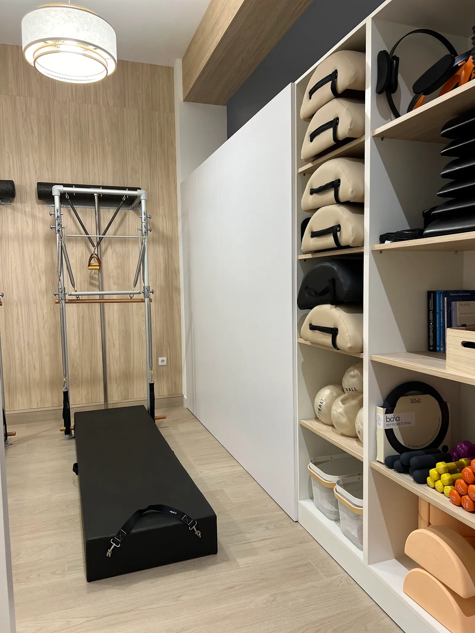 POWERHOUSE - EL ARTE DEL CONTROL — reformer pilates-studio en Urbanització Torre del Virrei, l'Eliana — 3