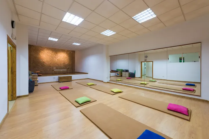 Yoga Castellón Calle Algemesí (Gpo. San Arturo) — Yoga en Castellón de la Plana