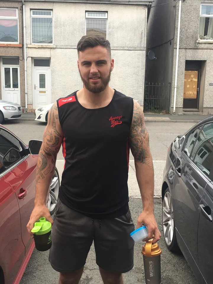 Average Mo's — fitness studio in Whitland — 2