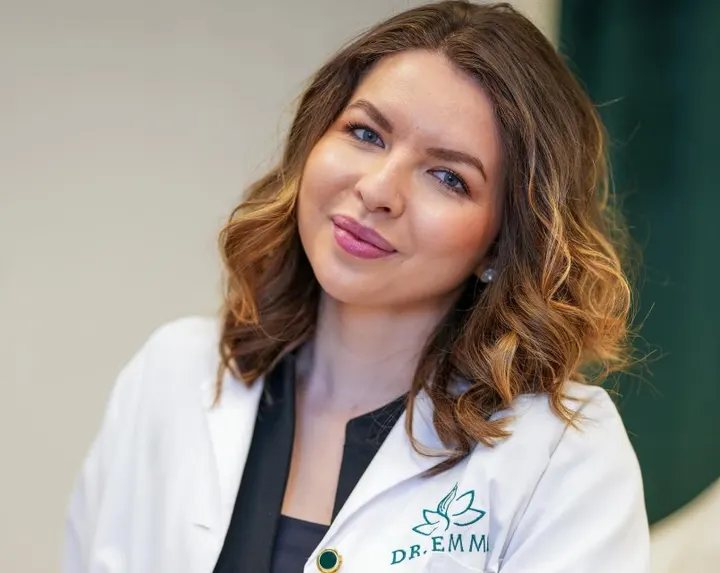 Dr Emma Klinik – Medicinsk analys & personlig behandlingsplan — pt studio-studio i Sundbyberg, Stockholm