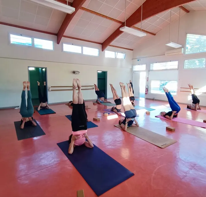 Là Yoga & Pilates @Espace Tournon Carry-le-Rouet — yoga-studio à Carry-le-Rouet — 4