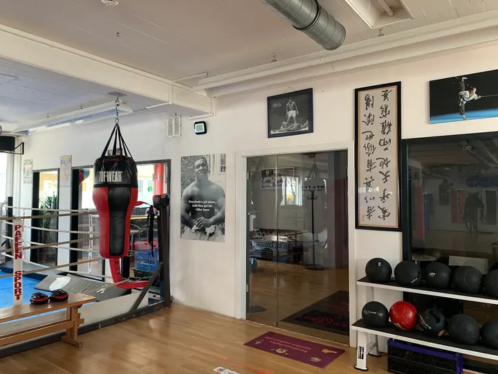SFBC 09 e. V. — Kickboxen in Kaninchenberg, Saarbrücken
