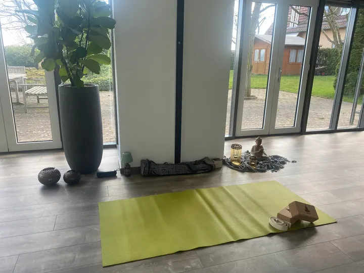 YOGA Ulrike Ferber — yoga-studio in Hirschacker, Schwetzingen — 2