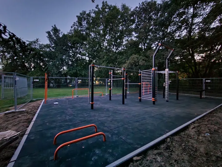 BARZFLEX Workoutpark Ingolstadt Nord — calisthenics-studio in Schubert&Salzer, Ingolstadt — 2