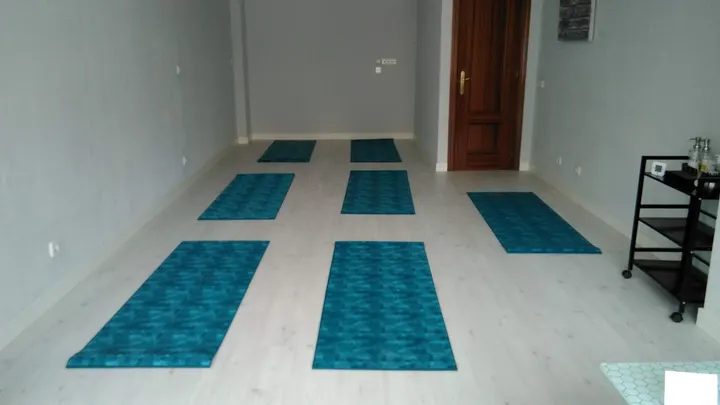 Yoga y +. — yoga-studio en Alcobendas — 3