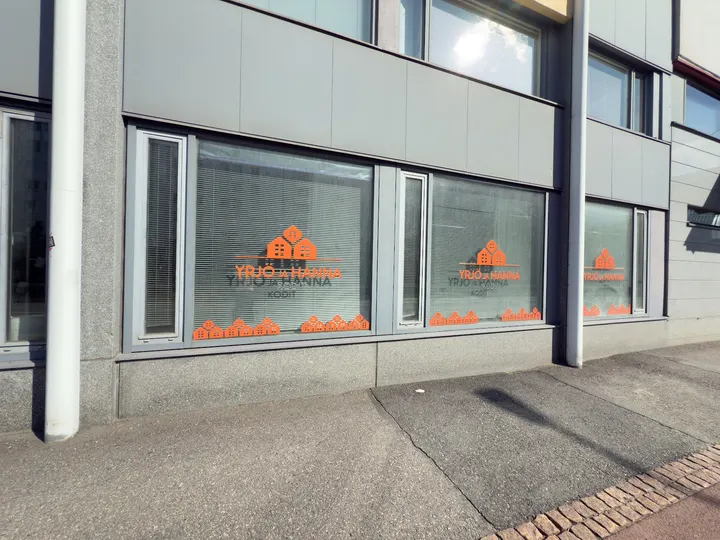 Hanna Joensuu — pilates-studio – Alppiharju, Helsinki — 2