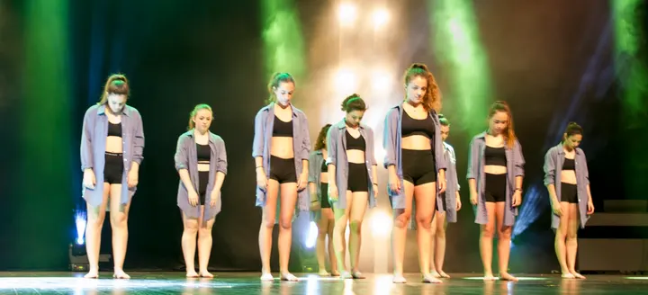 Bailaran Art Academy — Baile en Parque Goya, Zaragoza
