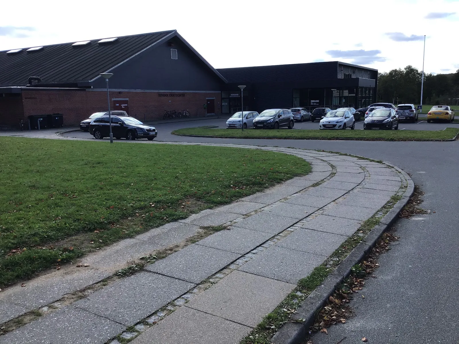 Rønbæk Idrætscenter — træningsstudio i Hinnerup — 2