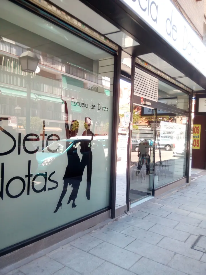 Siete Notas — baile-studio en Escritores, Leganés — 3