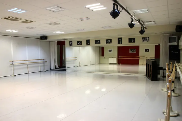 Danse Cabaret Académie - Espace Lauriston — danse-studio à Chaillot, Paris — 2