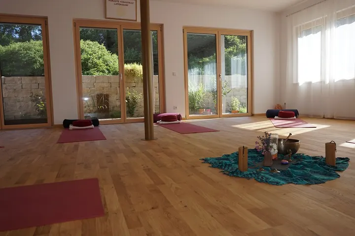 Yogaschule Namaste — yoga-studio in Lappersdorf-Hainsacker — 5