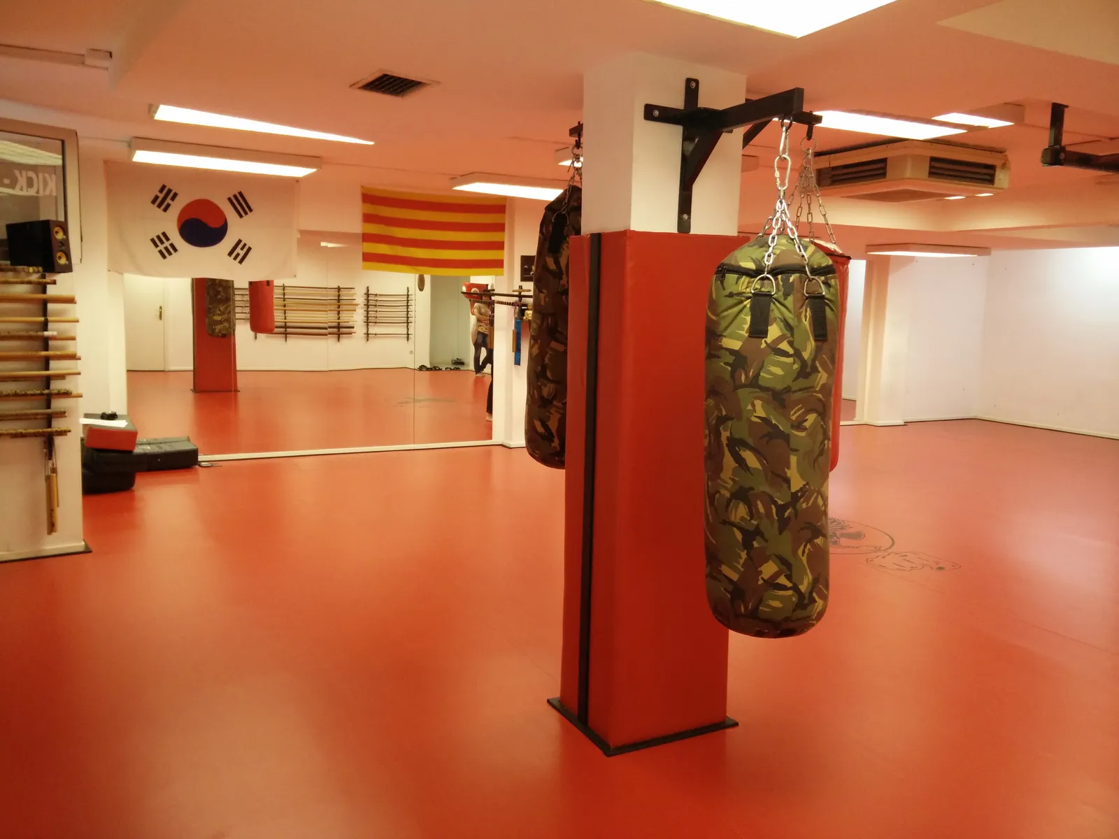 Academia Doksuri — artes marciales-studio en Sants-Montjuïc, Barcelona — 3
