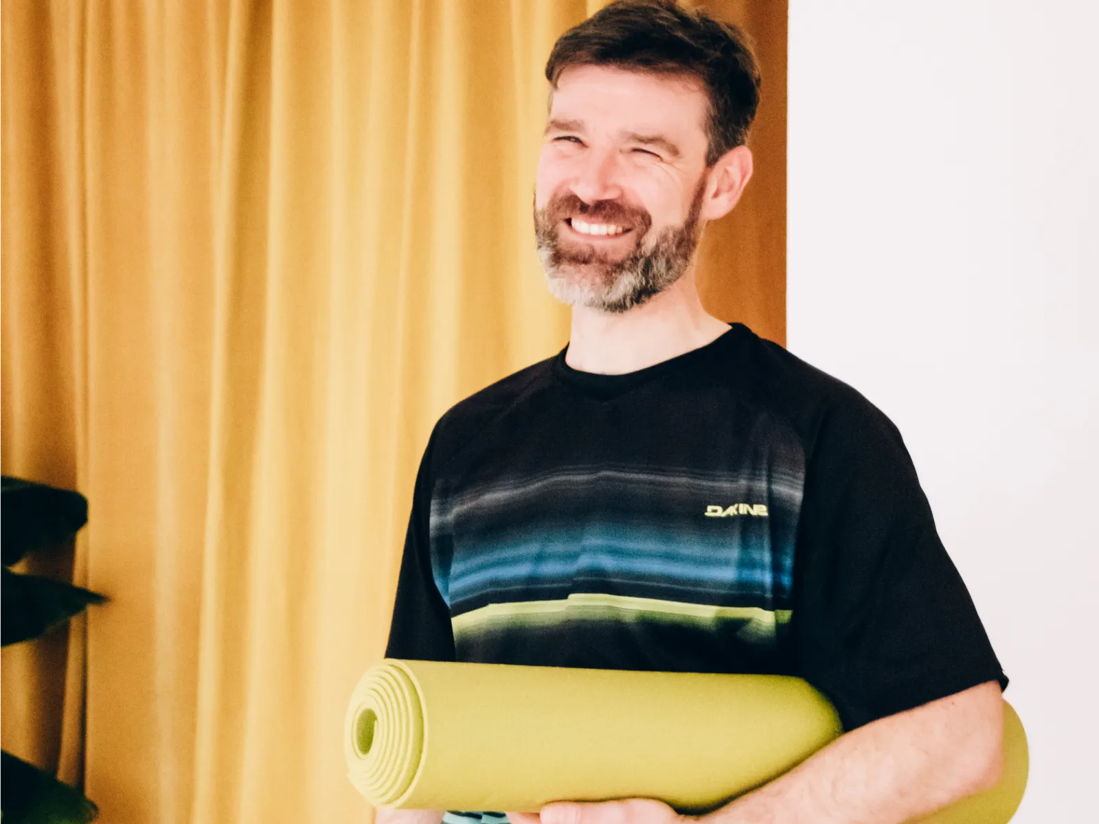 Fuß über Kopf - Dein Raum für Yoga & mehr — yoga-studio i Stuttgart — 2