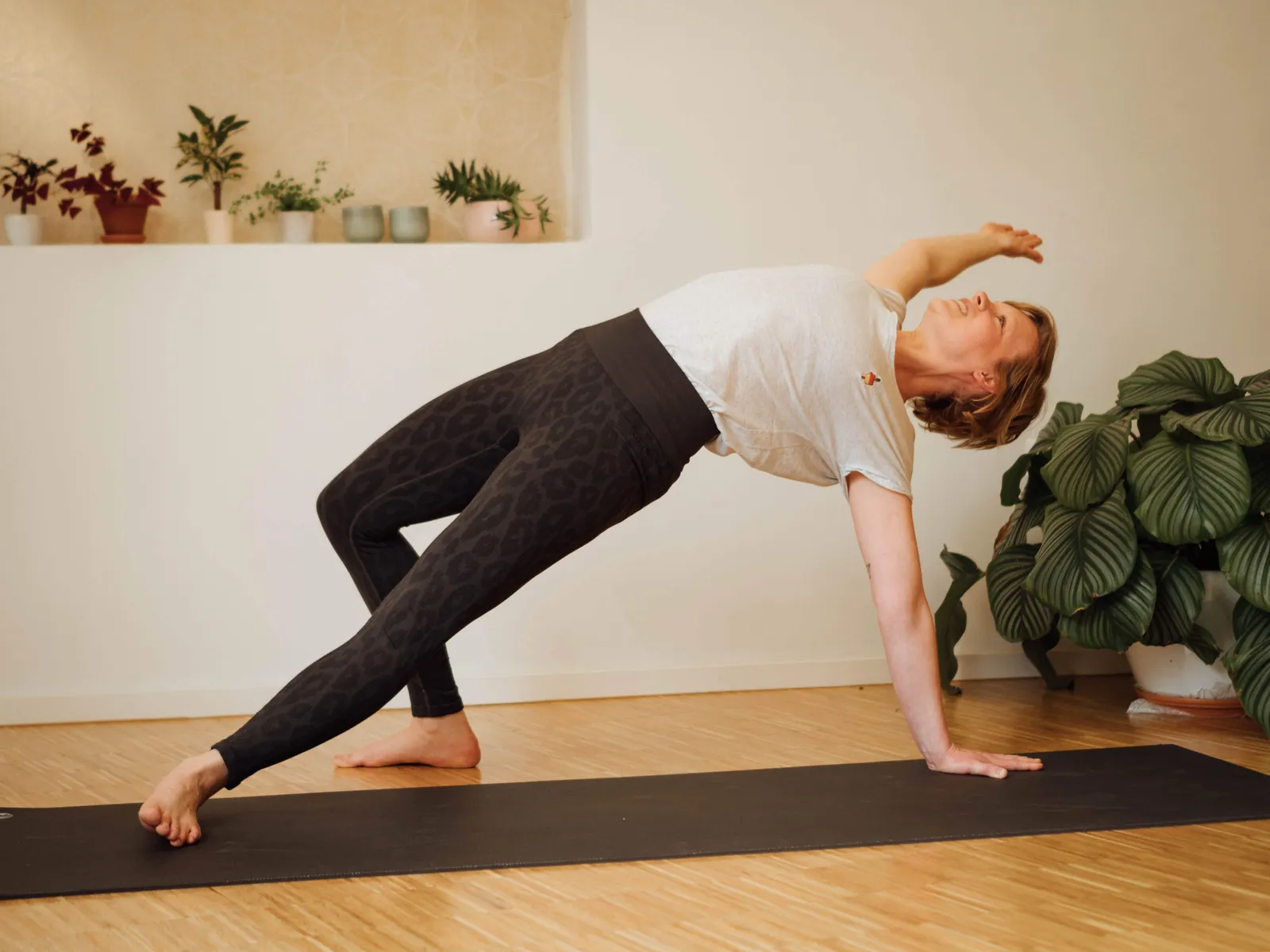 Fuß über Kopf - Dein Raum für Yoga & mehr — yoga-studio i Stuttgart — 4