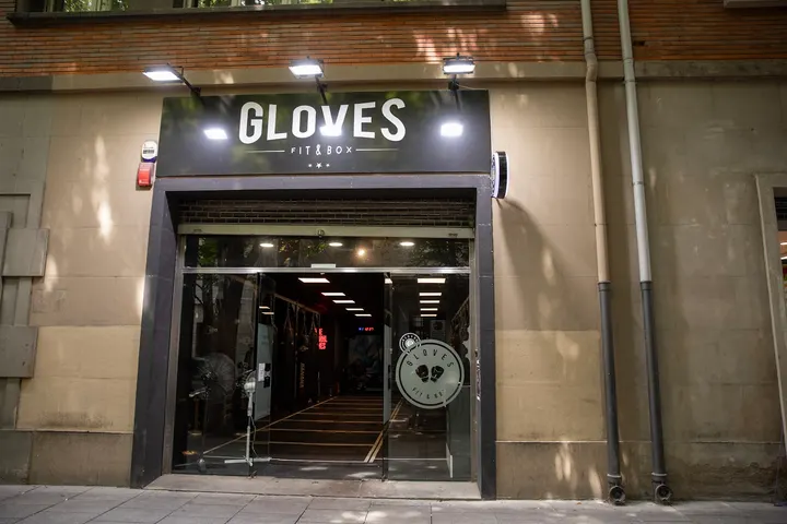 Gloves FitBoxing - Pamplona Ensanche — artes marciales-studio en Segundo Ensanche, Pamplona — 2
