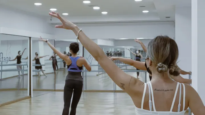 In Stage — baile-studio en Tetuán, Madrid — 2