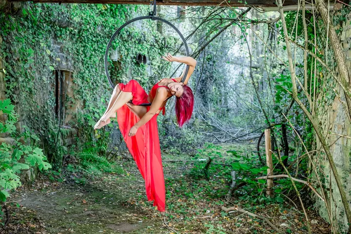 Pole Dance Nancy / Spin & Fly — pole fitness-studio à Maxéville — 2