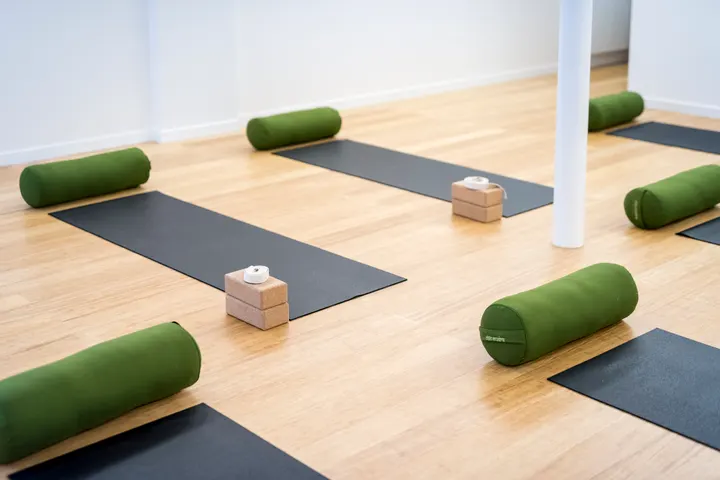 (q)ee Quartier des Batignolles — yoga-studio à Paris — 4