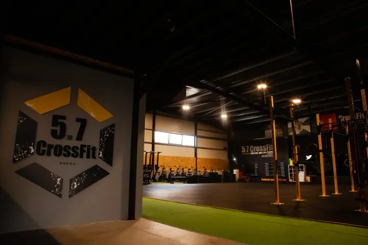 5.7 CrossFit® Guimarães — CrossFit em Salgueiral, Guimarães