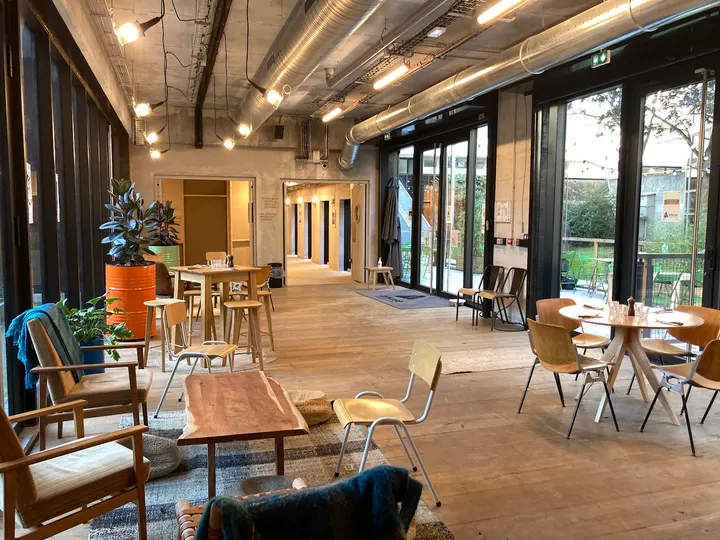 Arkose - Pont-de-Sèvres — escalade-studio à Boulogne-Billancourt — 4