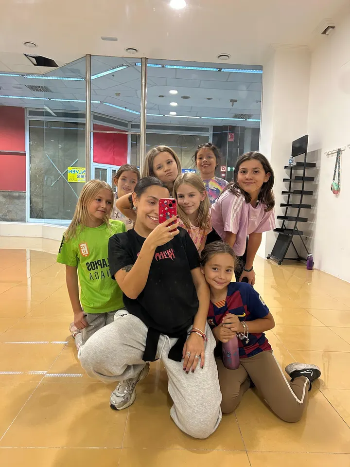 Academia de baile Baila2 Dance Studio — baile-studio en Granada — 3
