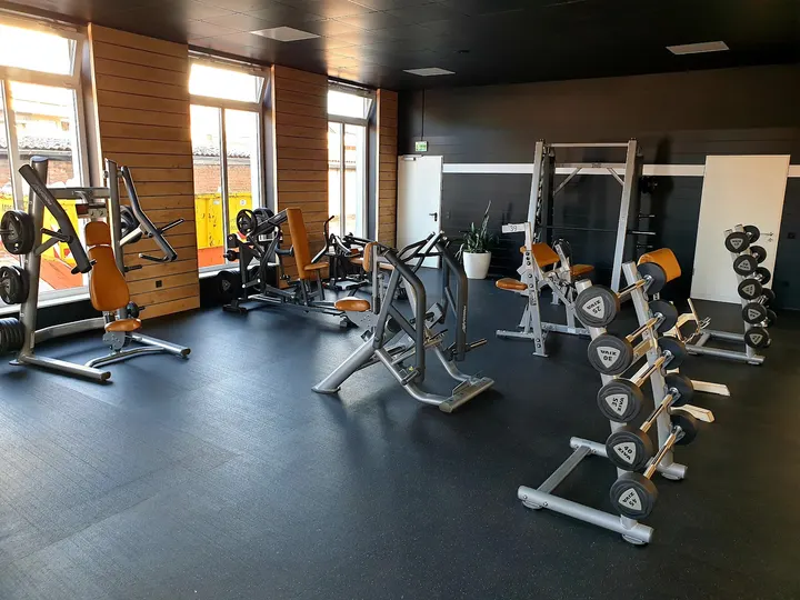 XTRASPORT BLACK LABEL — fitnessstudio in Gütersloh — 4