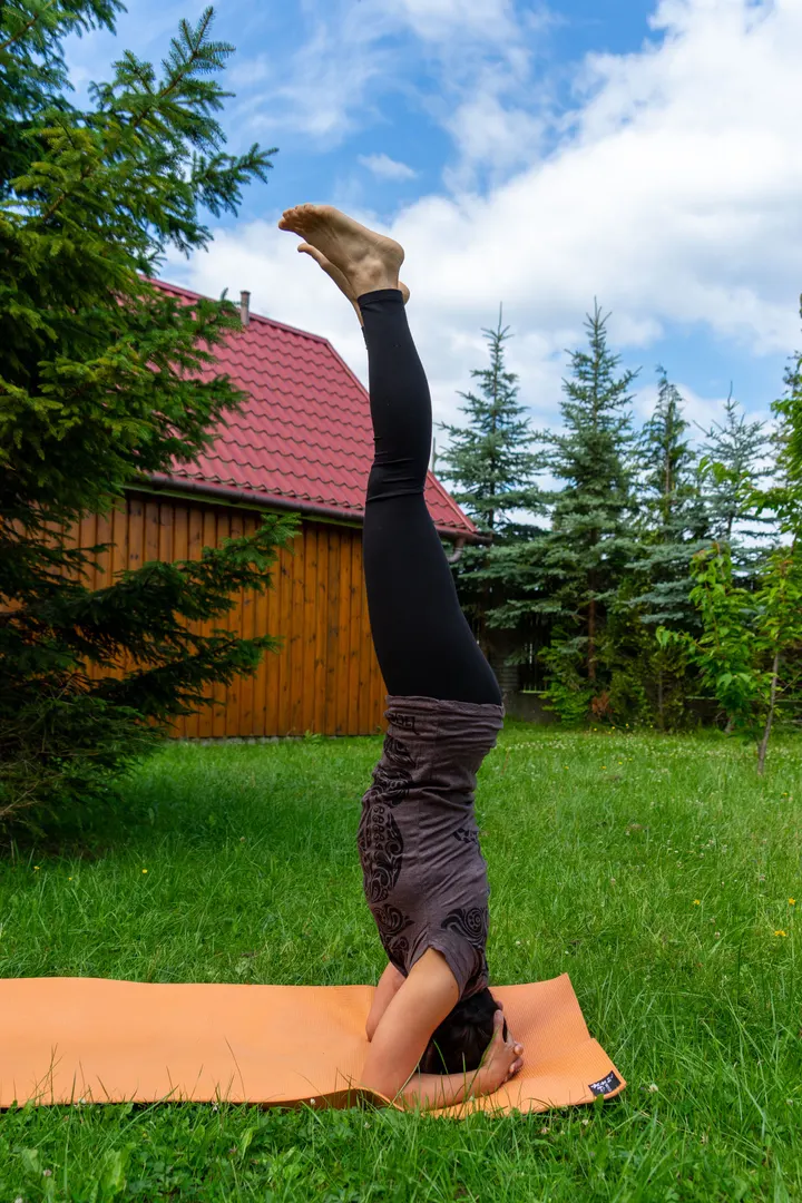 Yoga mit Tracy Wong — yoga-studio in Charlottenburg, Berlin — 3