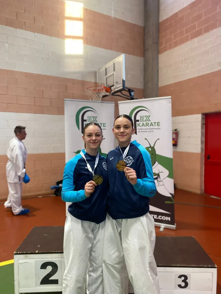Club de Karate Shimai — Artes marciales en Montesol, Cáceres