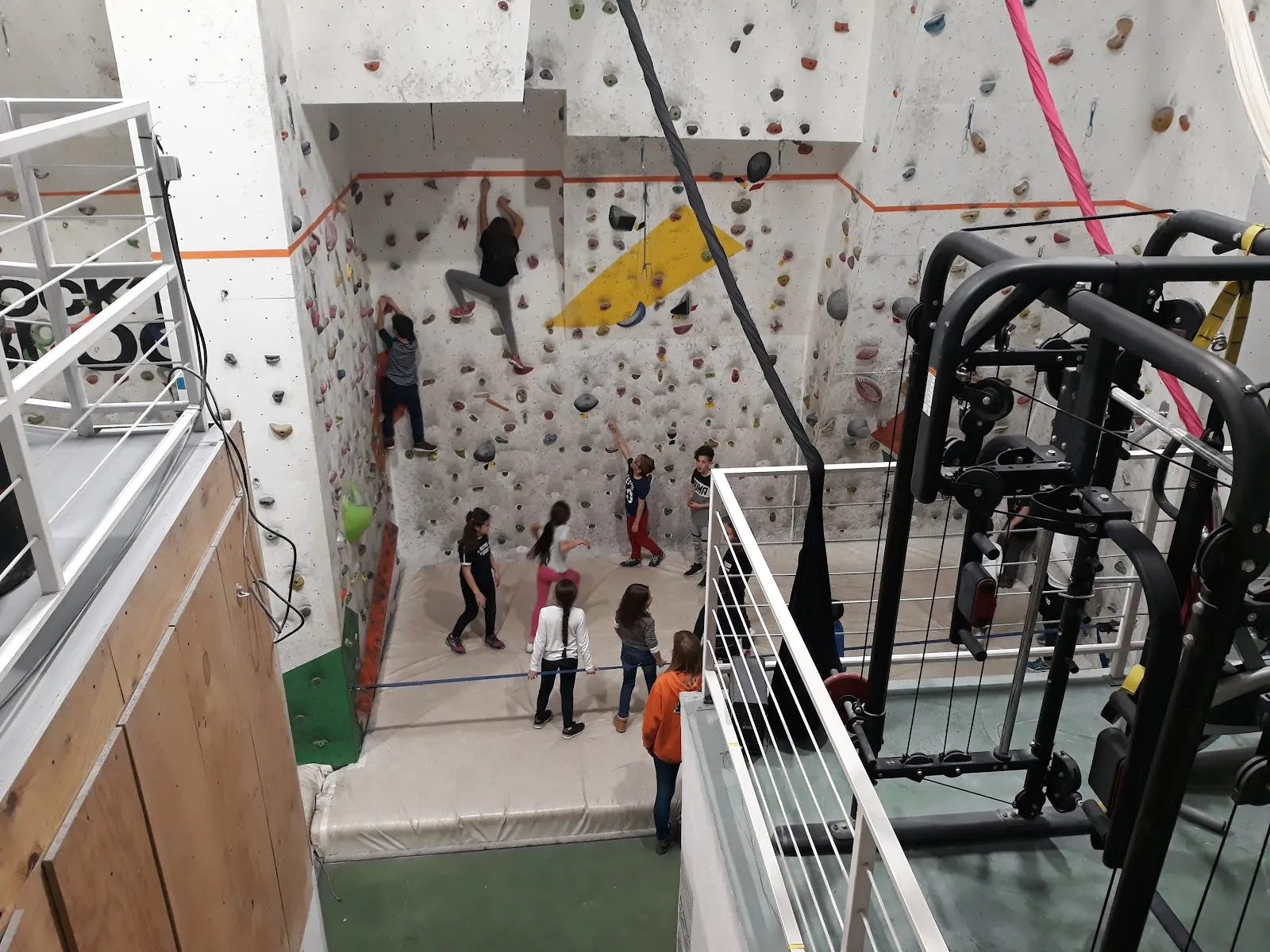Rocodromo RockandBloc Granada — escalada-studio en Pulianas — 3