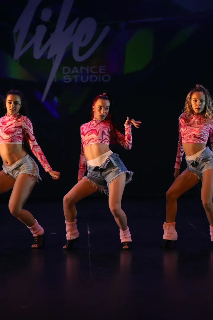 Life Dance Studio — baile-studio en Industria, Albacete — 3