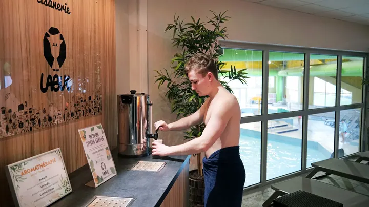 Piscine de la Cerisaie — salle de fitness-studio à Elbeuf — 3