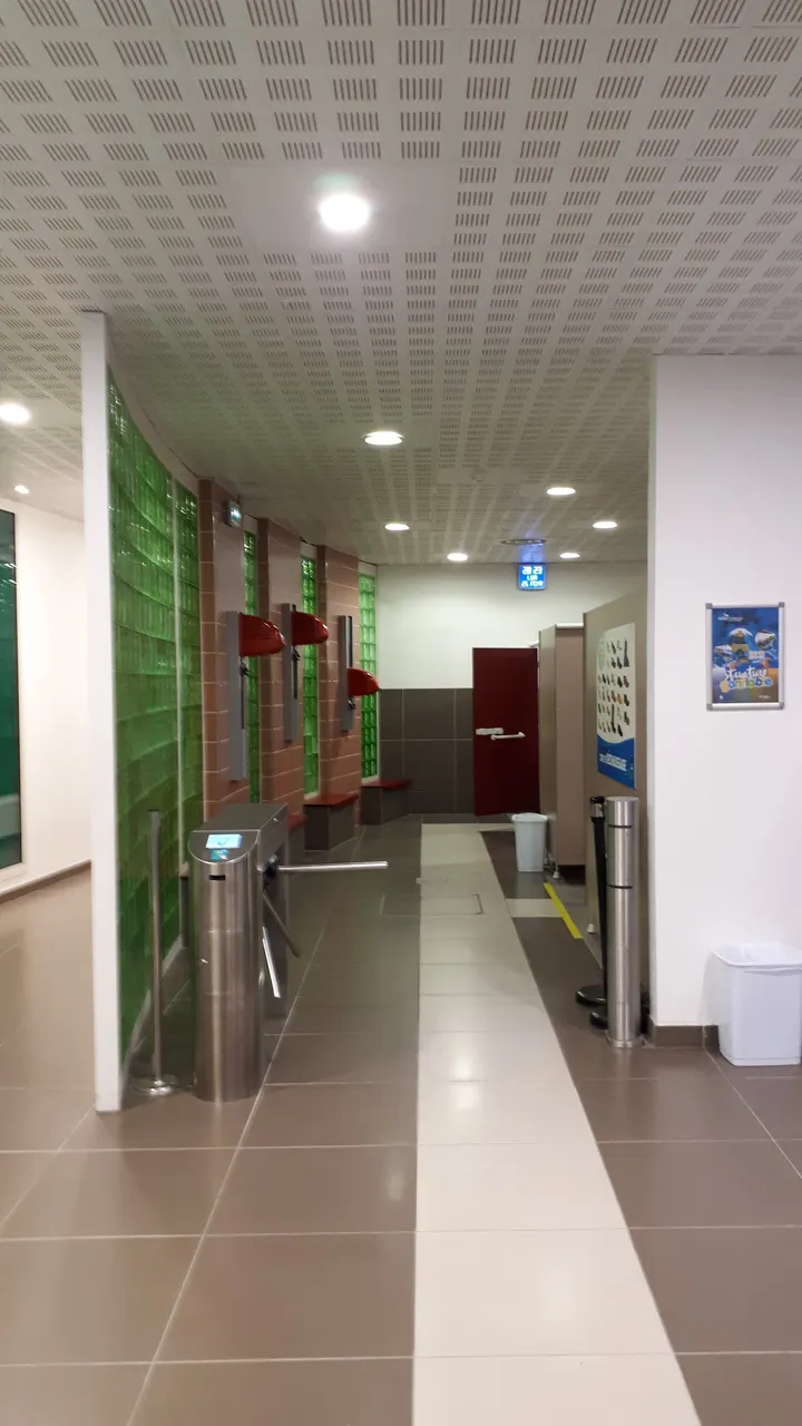 Piscine de la Cerisaie — salle de fitness-studio à Elbeuf — 4