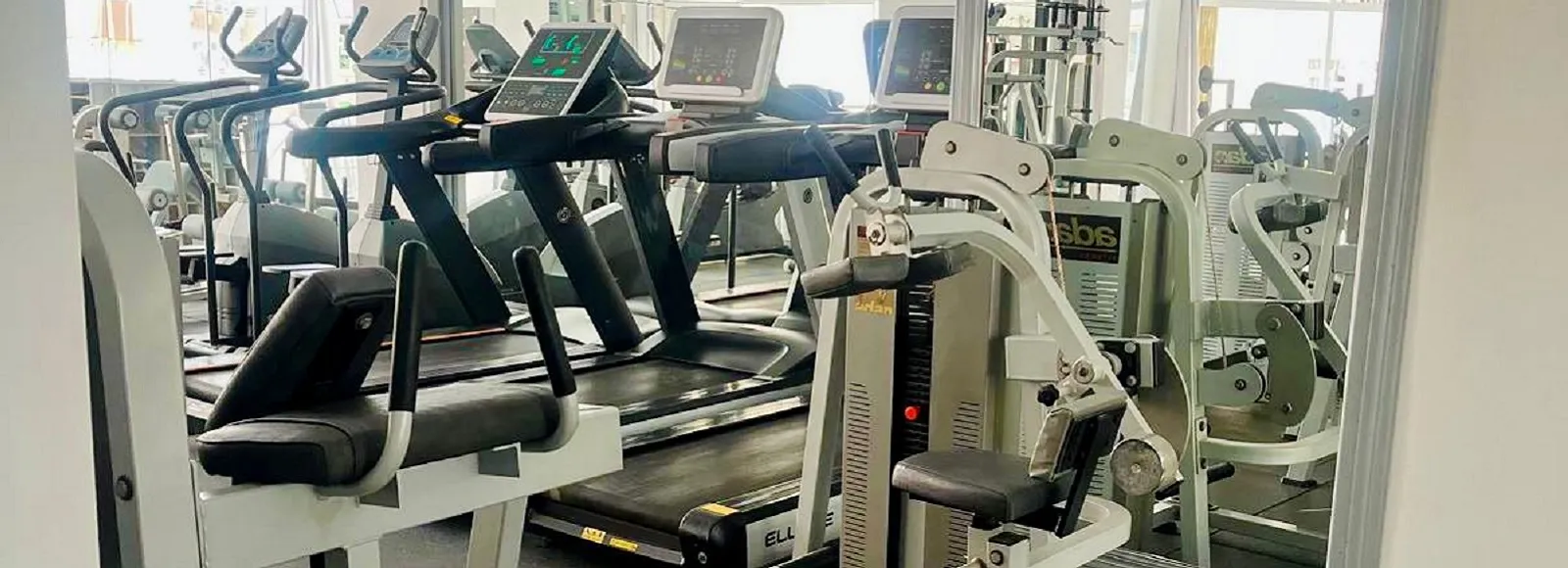Gimnasio Ponce — estudio de fitness-studio i Los Depósitos, Roquetas de Mar — 2