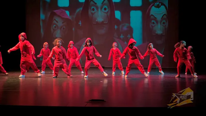 MARAKAS ESCOLA DE BALL — baile-studio en Castelldefels — 4