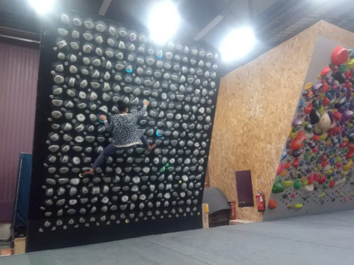 Club Escapilade — Escalade à Montreynaud, Saint-Étienne