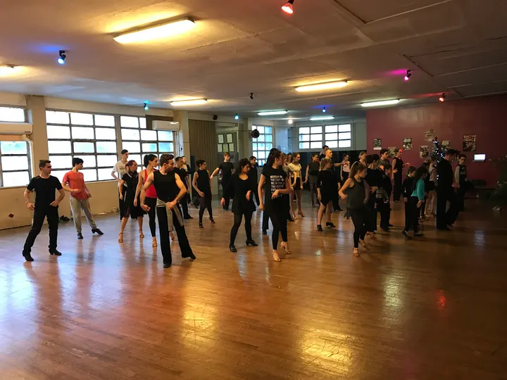 Ribas Gratte-Ciel — danse-studio à Gratte-Ciel, Villeurbanne — 2