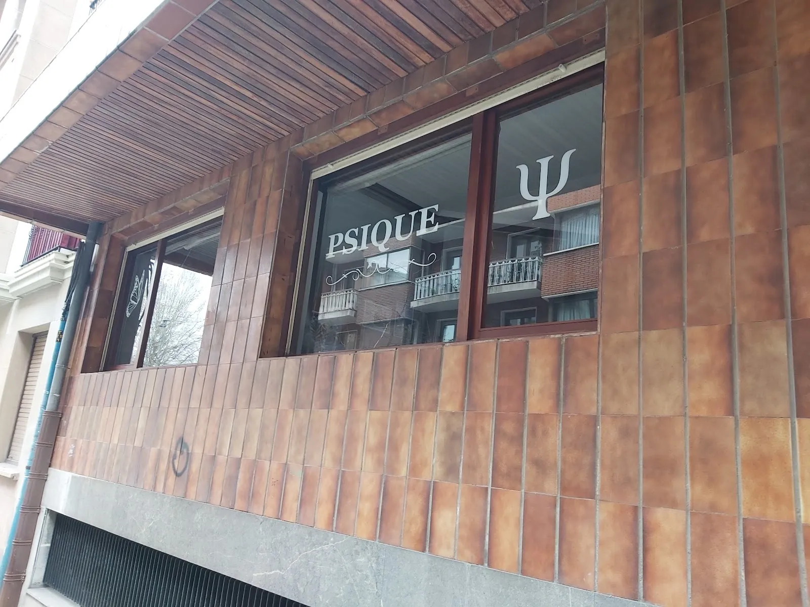 Centro de YOGA Y TERAPIA PSIQUE — yoga-studio en Getxo — 2