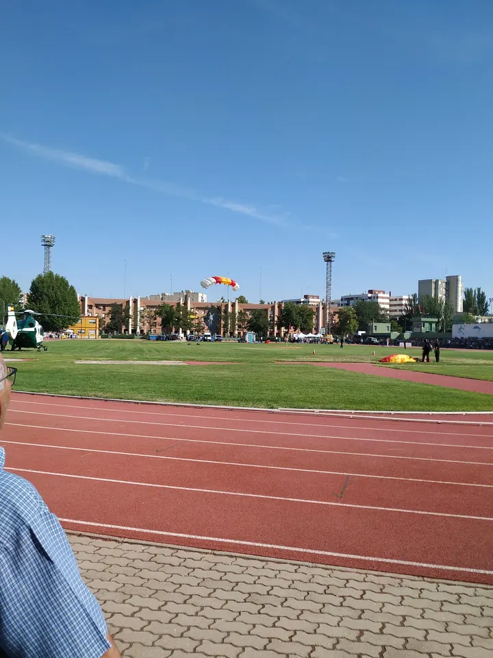 Ciudad Deportiva Municipal El Val — estudio de fitness-studio en Virgen del Val, Alcalá de Henares — 2