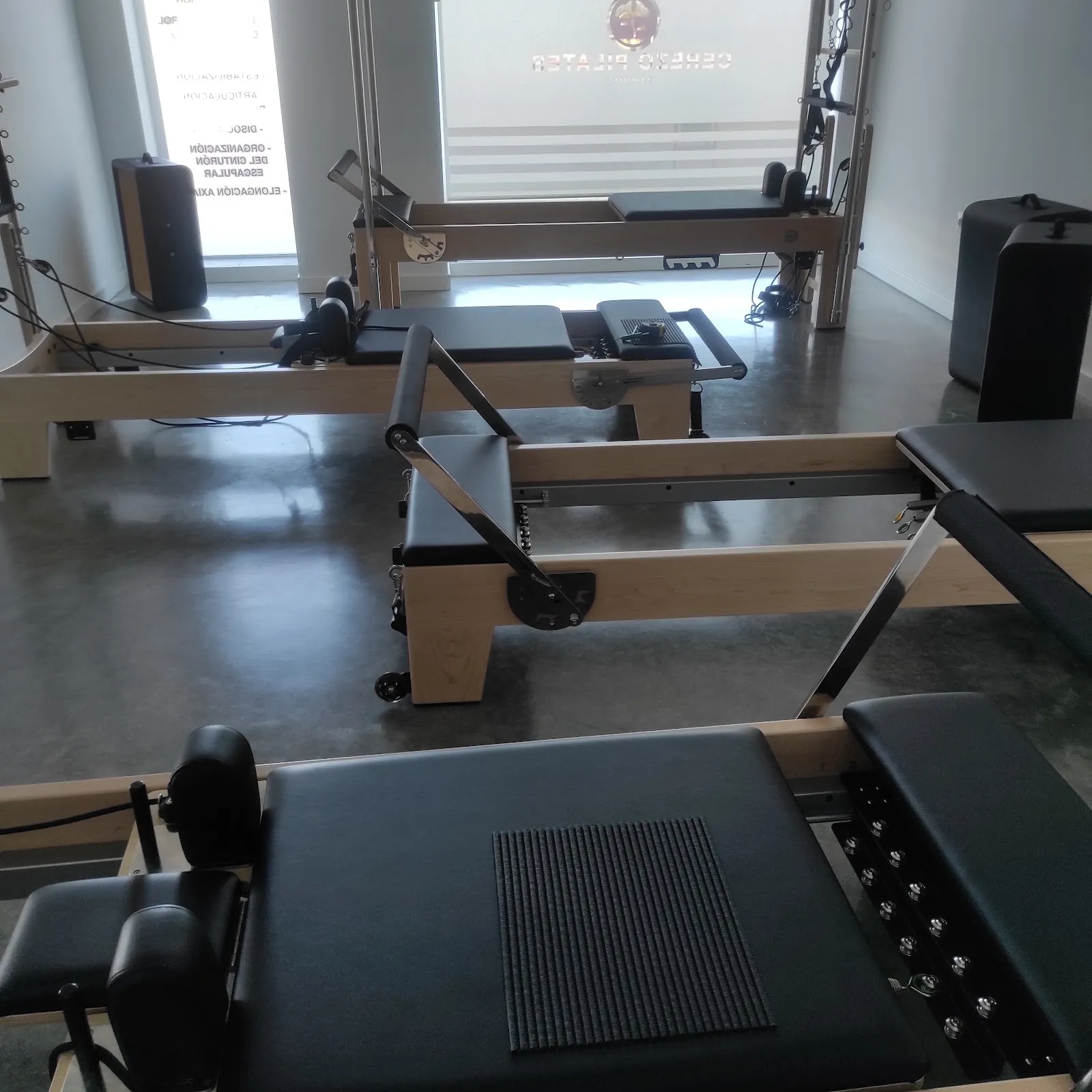 Cerezo Pilates Studio — pilates-studio en Corrales — 3