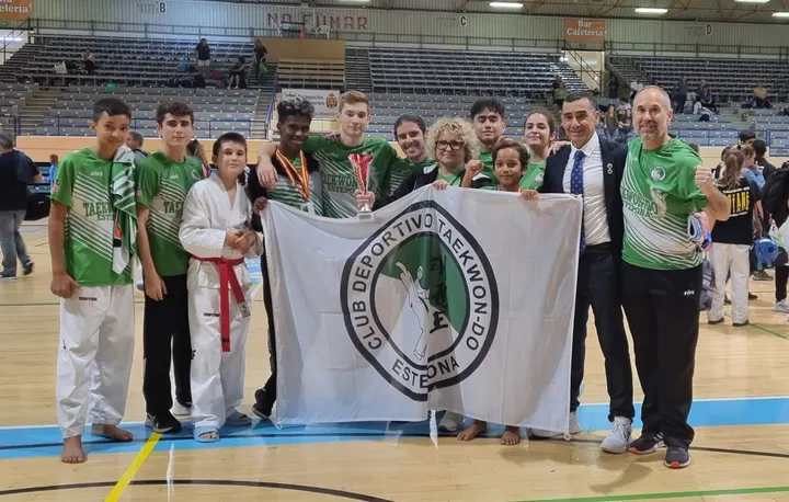 Centro Deportivo Juche — artes marciales-studio en Balcones del Mar, Estepona — 2