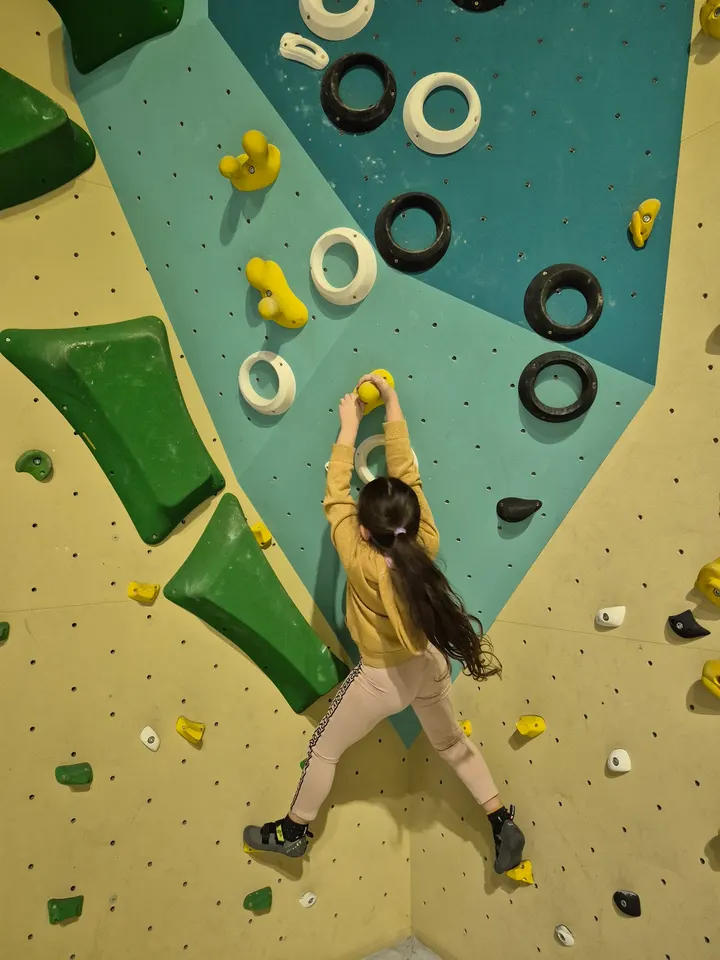 Climb Up Le Mans — escalade-studio au Mans — 5