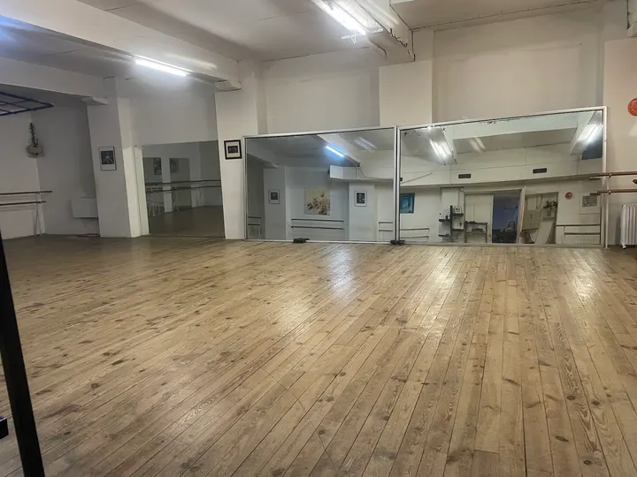 Arts Académie Ballet Corinne Martinez — danse-studio à Bordeaux — 4
