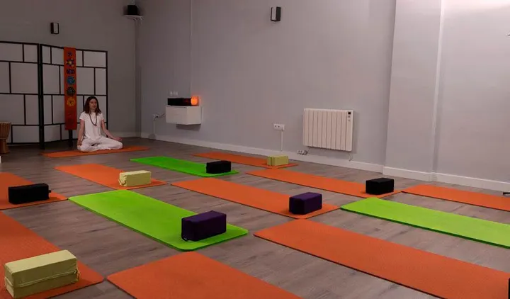 Live Yoga — yoga-studio i Salamanca, Madrid