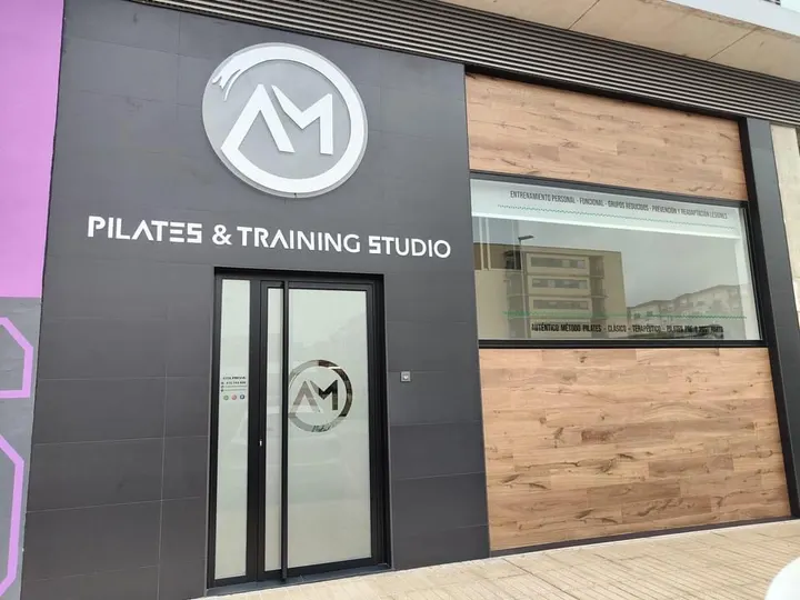 AM PILATES & TRAINING STUDIO — pilates-studio en Badajoz — 3