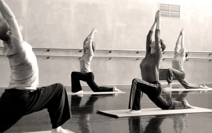 Association Yoga Asana — Yoga à Valcroze, Mende
