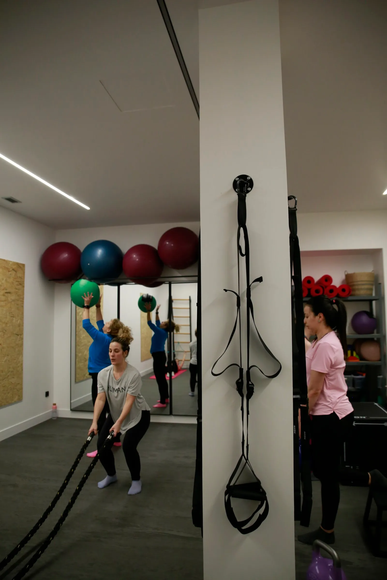 MOMS Gijón — entrenamiento personal-studio en Laviada, Gijón — 3