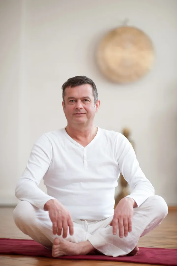 Yoga in Motion Deutschland — yoga-studio in Bolkam, Tuntenhausen — 2