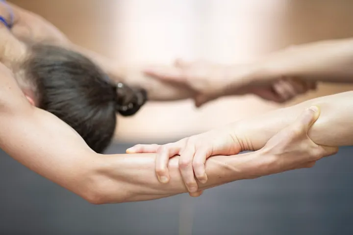 SAHA YOGA Shiatsu and Yoga Live & Online — yoga-studio in Schleußig, Leipzig — 2
